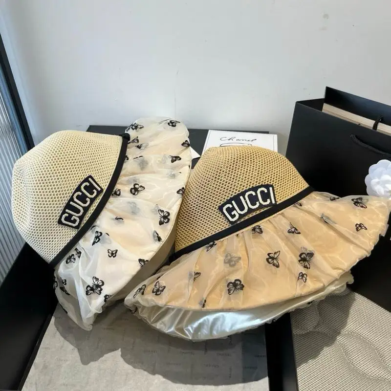 Gucci top hat 041501